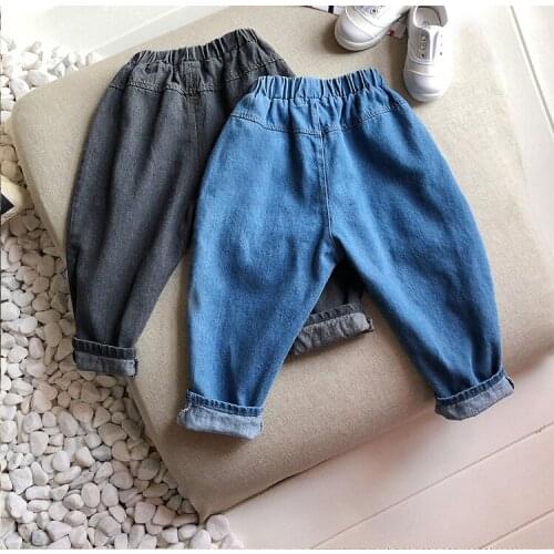 Childrens Denim Jeans Baby Boys and Girls Casual Denim Pants Brand Fashion New Baby Boys Loose Harem Pants Trousers Girls Jeans