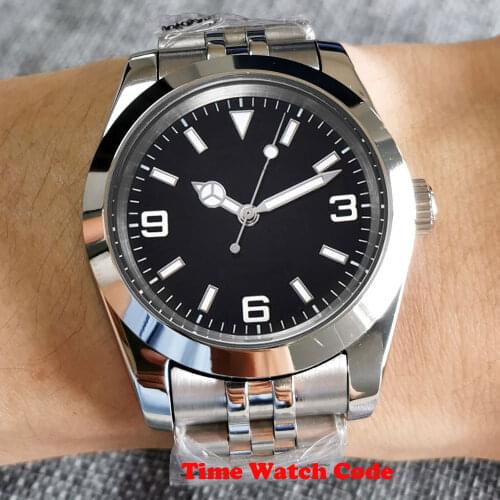 40mm Automatic Mens Watch Japanese NH35 Movement Polished Case Sapphire Glass Stainless Steel Bracelet Luminous Hands Marks