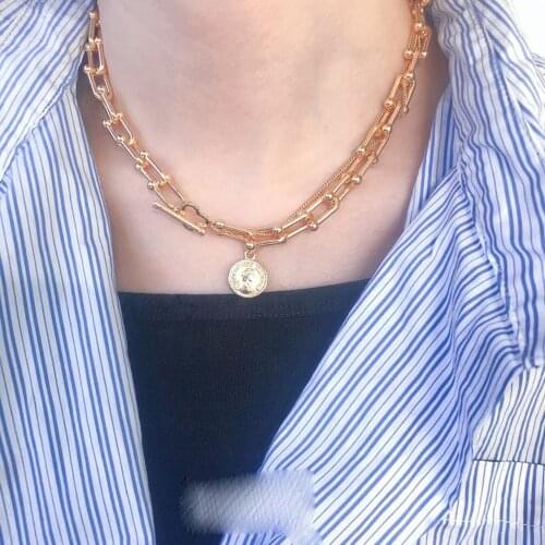 Metal U-shaped Chain Necklace Female Coin Pendant Clavicle Chains Short Layered Necklaces for Women 2021 Fashion Jewelry New