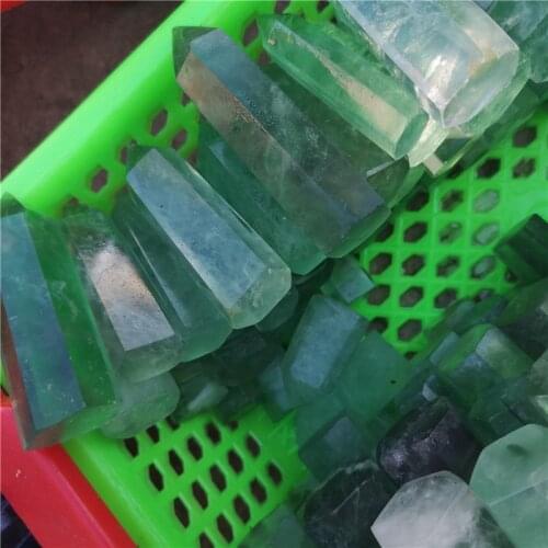 Natural Green Fluorite Crystal Point Hexagonal Column Mineral Ornament Magic Repair Healing Wand Home Decoration Decoration