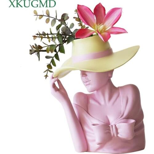 Hot Selling Nordic Creative Portrait Resin Sculpture Dried Plant Pots Balcony Pots Home Decoration Ornaments