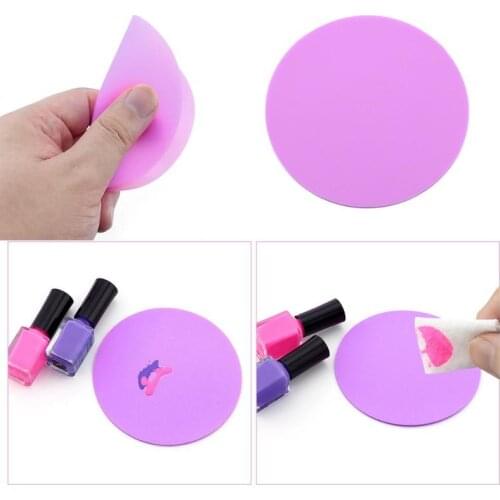 Foldable Silicone Paint Palette Mat Nail Art Stamping Pad Cushion Washable Nail Art DIY Drawing Convenient Equipment Tool