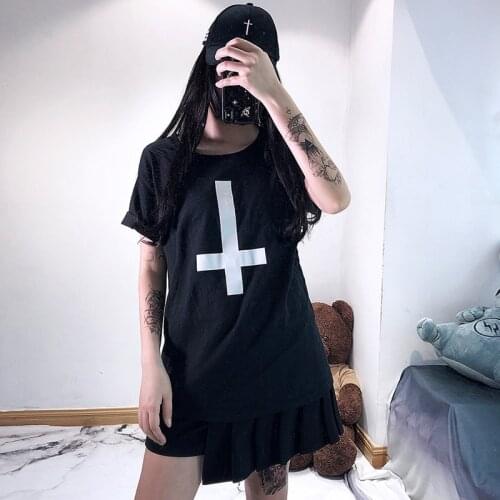 Harajuku Shirt Cross Print Women Tshirt Cotton Casual Hipster Shirt for Gothic Girl Black Loose Top Tees Streetwear Tumblr