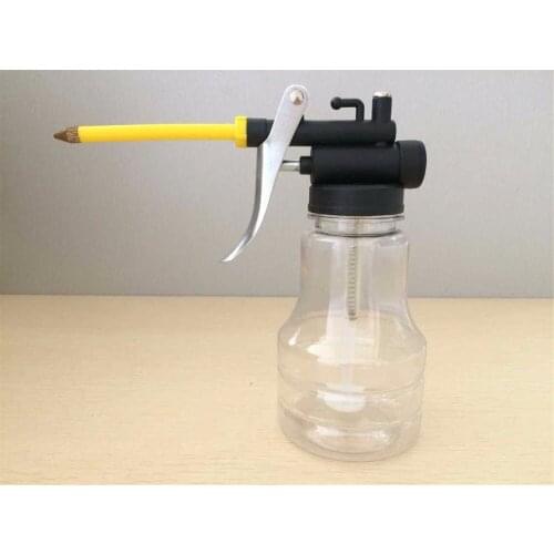 Pump Oiler Hydraulic Squirt Oil Can Lubricating Lathe Spout Flexible Short Nozzle 250ml