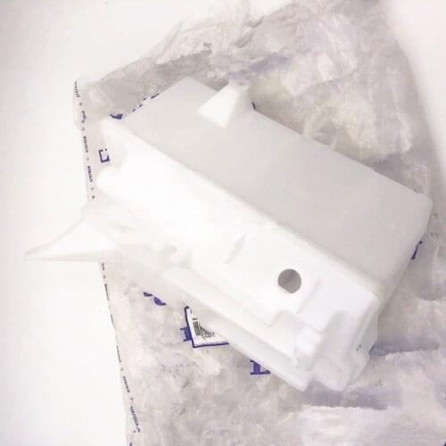 Wiper water tank for 2014-2017 Vovo XC60 Wiper spray bottle Windshield wiper kettle