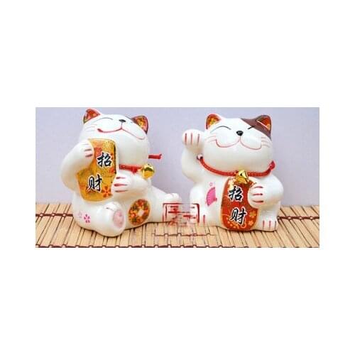 Japanese Style Ceramic Fortune Lucky Cat Mini Decoration Shop Piggy Bank Home Small Opening Housewarming Gift