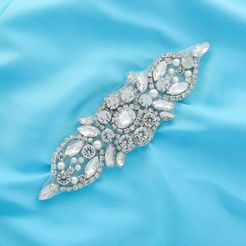 Wholesale Wedding Dresses Crystal Beaded Bridal Wide Accessories Applique Rhinestone Pearl Gold Silver Garment Handmade S172