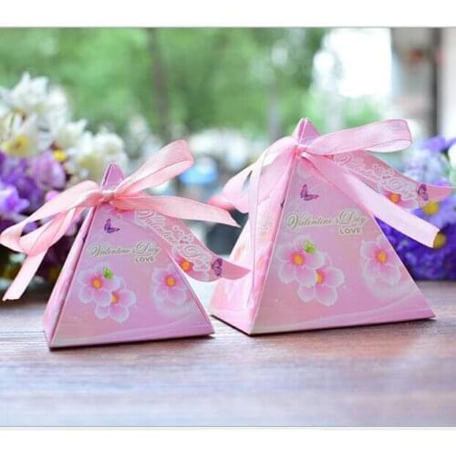 20pcs/pack New Conical Lovely Wedding Candy Boxes with Ribbon Wedding Party Favor Gift Boxes DIY Candy Cookie Gift Boxes