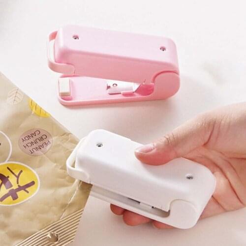 Kitchen Tools Household Mini Sealing Machine Handheld Heat Sealer Capper Food Snack Saver for Plastic Bags Package