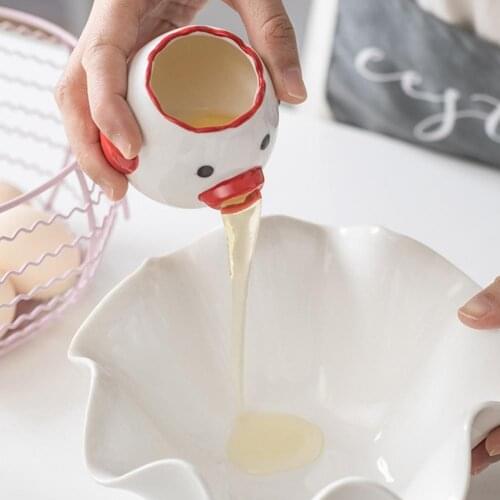 Creative Cartoon Egg Separator Cute Cartoon Style Chicken Shape Mini Egg White Separator Dining Cooking Kitchen Gadget Tools