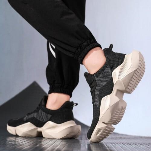 Men Casual Shoes Sneakers Fashion Light Breathable Black Mens Causal Sports 2020 Slip On Mens Summer Sapatos