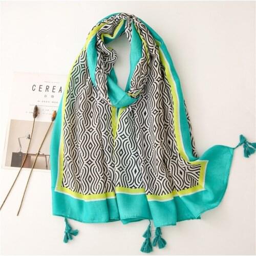 Luxury Brand Designer Cotton Scarf High Quality Foulard Bandana Long Lrage Shawls Wrpas Winter Warm Scarves Pashmina 2020 New