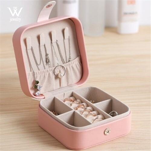 WE Small Portable Travel Jewelry Box Cute Button Leather Jewelry Box Ring Earring Holder Display Jewellery Organizer Gift Box