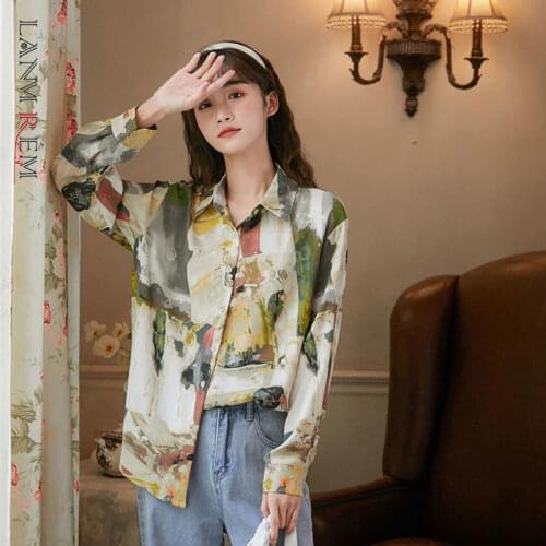 LANMREM 2021 Autumn New Printed Shirt Long Sleeves Women All-match Lapel Single Breasted Causal Loose Top 2T1165