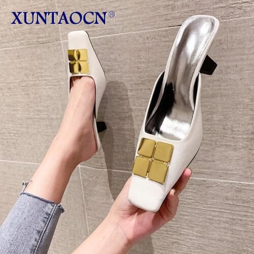 2021 Summer Luxury Brand Women Blue High Heels Slippers Close Toe Block Mules Designer Slip On Loafers Slides Metal Buckle Shoes