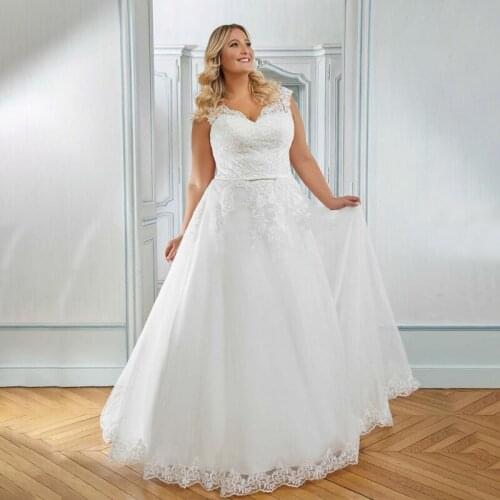 Attractive V-Neck Ball Gown Wedding Dresses Vestido De Noiva Sexy Applique Tulle Lace Up Formal Bridal Gowns Plus Size