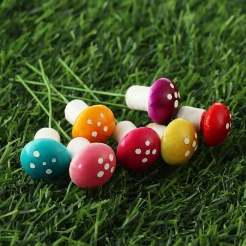 10Pcs Mini Mushroom Artificial Foam Potted Plants Decor Miniature Figurine DIY Craft Garden Ornament Resin Craft Moss Decor 2cm