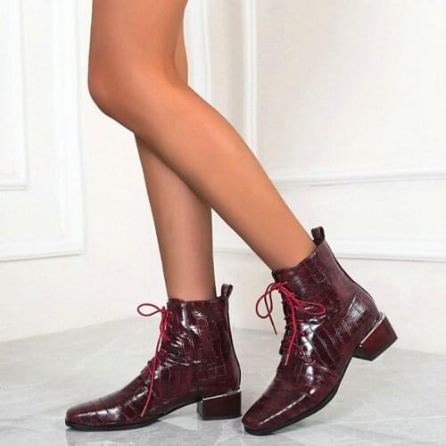 Wine Red Black Brown Retro Women Ankle Boots Fashion Crocodile Pattern PU Strap Autumn and Winter Boots Square Head Martin Boots