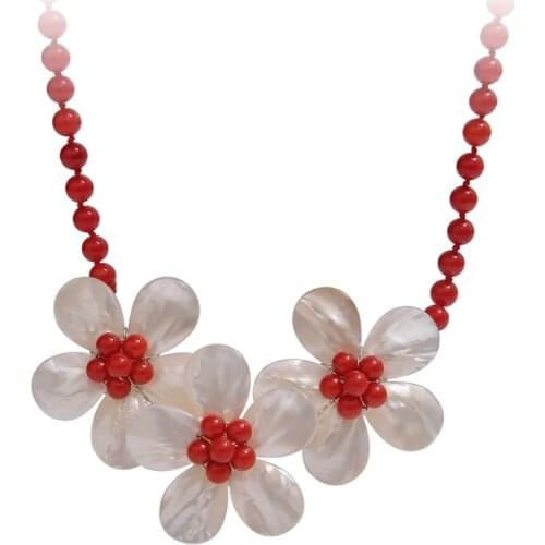 White Sea Shell Floral Necklaces For Women Flower Choker Pendant Necklace