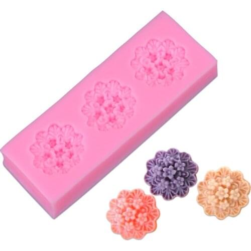 DIY Cake Decorating Three Flower Shaped Fondant Sugar Art Tools DIY Cake Decorating Tools 3D Silicone Molded D071