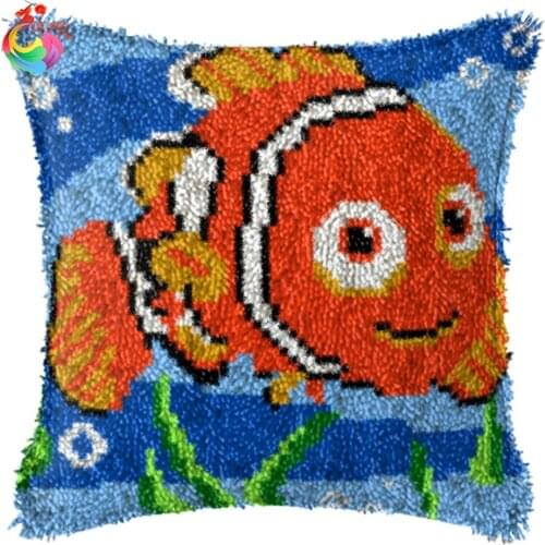 2016 HOT Latch Hook Pillow Kits Red Smile Fish 3D DIY Needlework Crocheting Rug Kits Handmade Embroidery Unfinished Pillowcase
