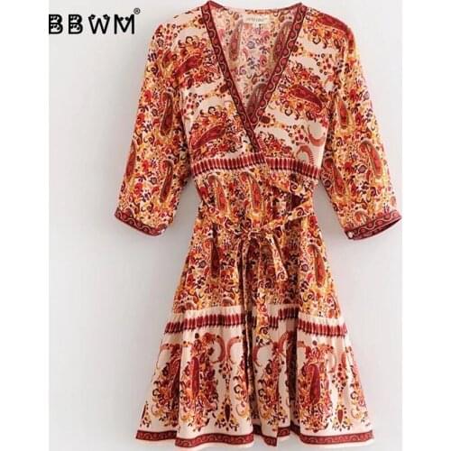 2018 Summer New Slim Thin Print Bohemian V-neck Sleeve Waisted Women Dress