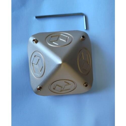 A Giza Pyramid Top Connector