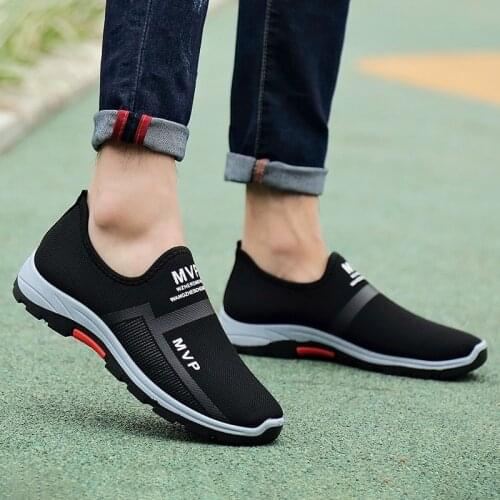 Summer Mesh Men Shoes Lightweight Sneakers Men Fashion Casual Walking Shoes Breathable Slip on Mens Loafers Zapatillas Hombre