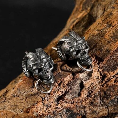 Personality Punk Style Skeleton Stud Earrings for Men Women Unisex Skull Earrings Gothic Party Earrings Hip Hop Jewelry Gifts