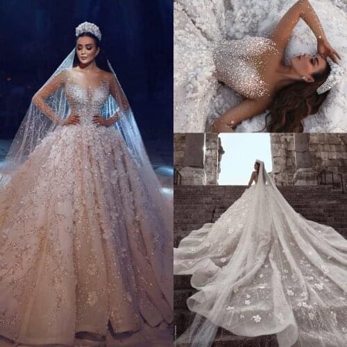 Luxury Long Sleeves Ball Gown Wedding Dresses Beaded 3D Floral Appliqued Saudi Arabia Lace Bridal Gowns Plus Size Wedding Gown
