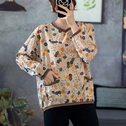 Women Loose Casual Long Sleeve T-shirts New 2021 Spring Vintage Style V-neck Floral Print Female Cotton Linen Tops Tees S2985