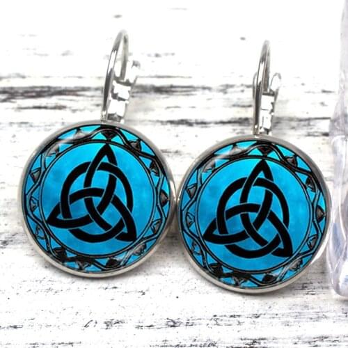 Hot Vintage Celtic Pattern Glass Convex Dome Dome Earrings Amulet Injury Treatment FIT Religious Souvenir Stud Earrings Souvenir