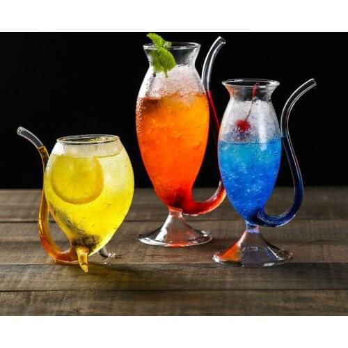 Creative Wine Cup Cocktail Glass Cup Whiskey Glass Vampire Glass Heat Resistant Glass Cup with Straw for Drink Home Party Bar