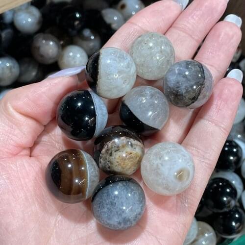 High-End Products!!!!Natural Black &White Agate Ball Small Decorative Accessories
