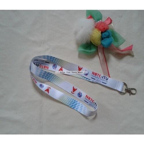 CUSTOM 100 pcs Fashion new custom Logo Style Color White Polyester LANYARD Mobile phone chain KEYS Neck straps lanyard factory