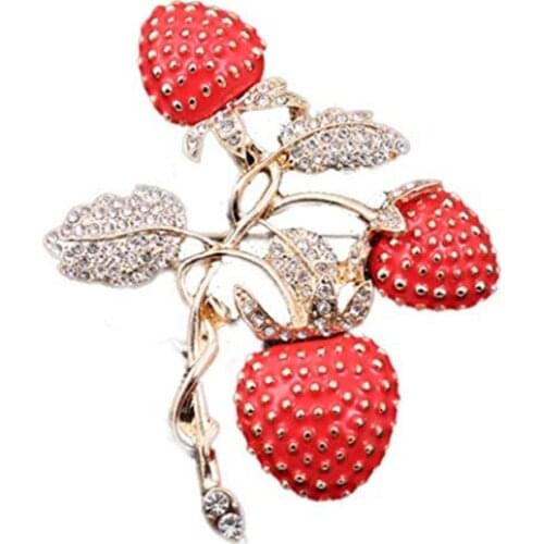 Womens Strawberry Fruit Brooch Pins Crystal Rhinestone Strawberry lapel pin Brooches Charm Clothing Accessories
