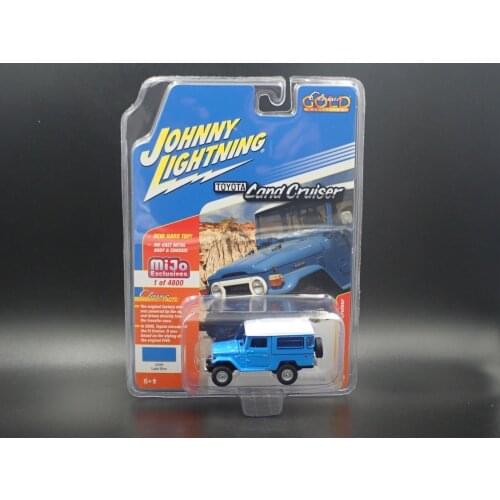 Johnny Lightning 1/64 Toyota Land Cruiser Diecast Collection of Die-casting Simulation Alloy Model Children Toys