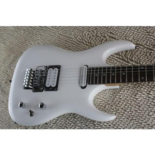 Free Shipping Factory Wholesale High Quality Korean Accessories White Electric Guitar with Vibrato