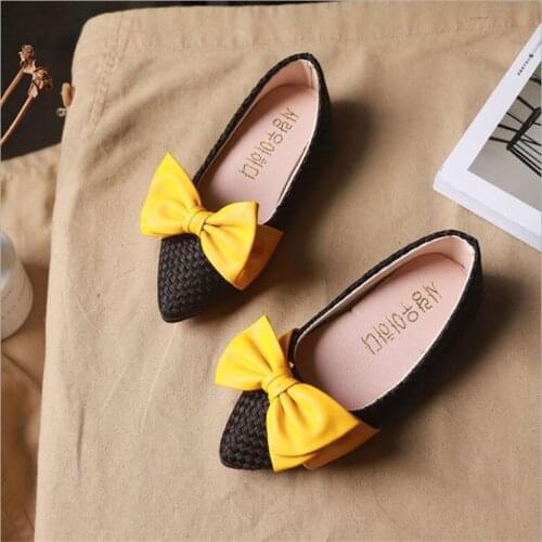 COZOK Girl Slippers Flat Soles Spring 2021 Korean Bow-tied Princess Shoes New Pointed Leather Shoes 26-35