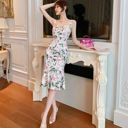 Fashion Summer Vintage Strap Sleeveless Midi Party Dress Ladies OL Elegant Streetwear Casual Floral Print Ruffle Vacation Dress