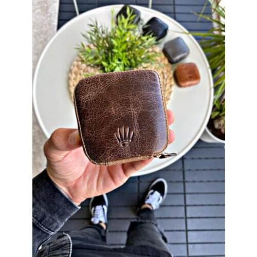 HEADPHONE & KEY & CABLE CASE CRAZY BROWN