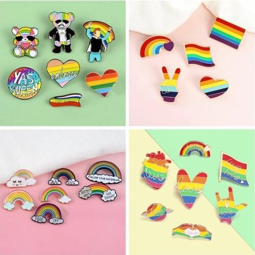 Rainbow Love Brooch Enamel Pin Fashion Badges Cute Bear Heart Gay LGBT Alloy Soft Bag Denim Jackets Clothes Accessories Jewelry