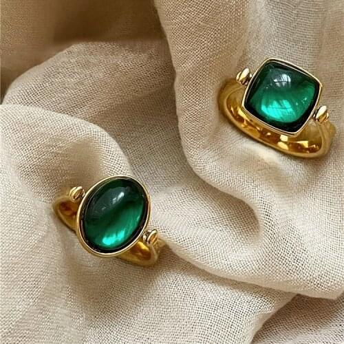 Antique Personality Design Luxury Ring Jewelry Women Luxury Cool Vintage Gold Metal Green Finger Rings Ladies Gift Jewellery