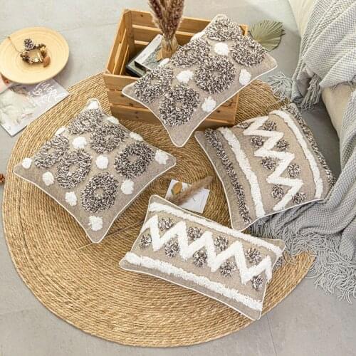 Canvas Tufted Embroidered Throw Pillow Sofa Pillowcase Living Room Cushion Bohemian Homestay Decoration Backrest Cushion Cover
