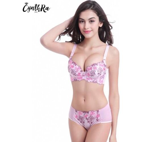 CYNTHRA Womens Underwear Set U-Shaped Sexy Lingerie Embroidery Flower Pattern Adjustable Bra Wireless Underwear Suit For Women