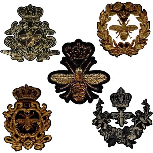 2pcs Fashion Embroidery Beaded Squine Motifs Gold Wreath Applique Crown Bee Patches Badge for Bags Clothing Sewing Craft TH910