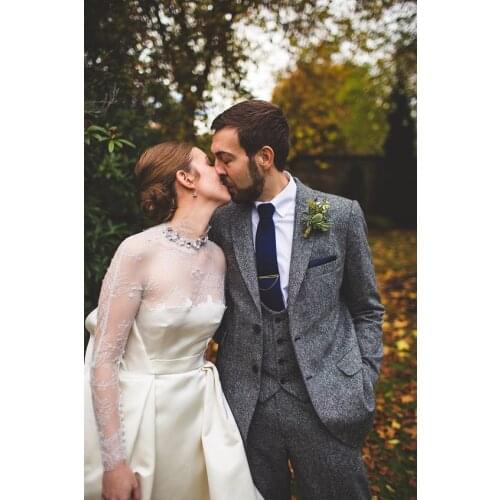 2017 Latest Coat Pant Designs Grey Tweed Groom Men Suit Slim Fit 3 Piece Stylish Tuxedo Custom Blazer Prom Suits Terno Masuclino