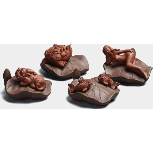 Creative home decoration yixing zisha purple clay tea pet frog weath bring golden fish naked beauty brave troops Chinese gift