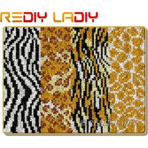 Latch Hook Rug Kits Crocheting Carpet Rug Animals Stripe Acrylic Yarn Pre-Printed Canvas Cushion Mat DIY Crochet Tapestry Crafts