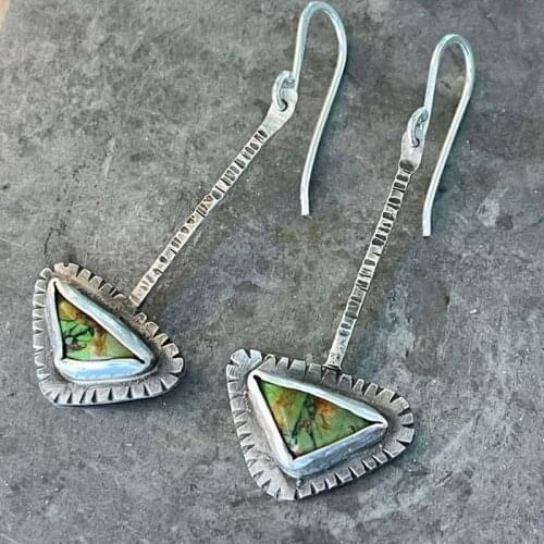New Vintage Triangle Green Blue Resin Stone Earrings Bohemian Jewelry Arrow Antique Metal Tribal Earrings for Women